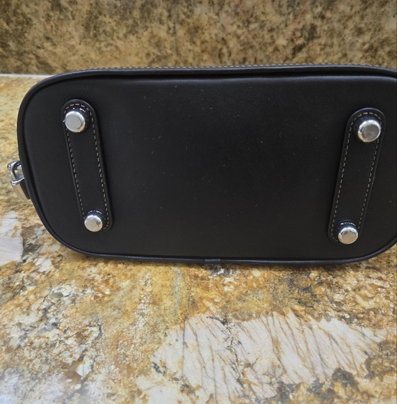 Coach Black and White Women's Handbag - Picture 2 of 6